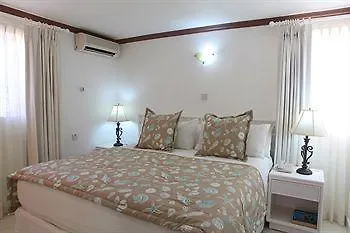 Halcyon Palm Appartement Saint James 0*,